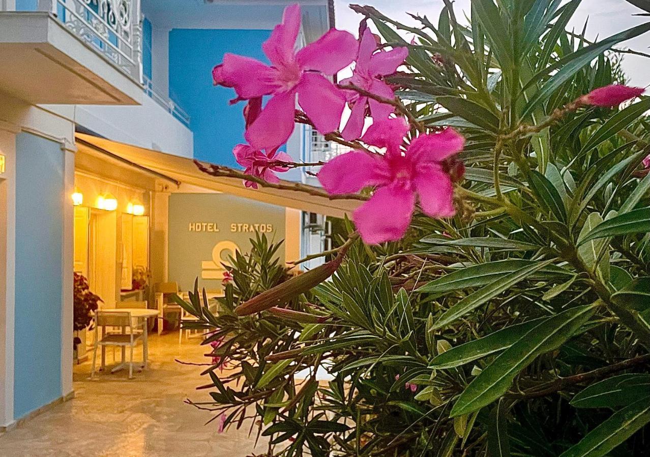 Stratos Hotel ピタゴリオ エクステリア 写真