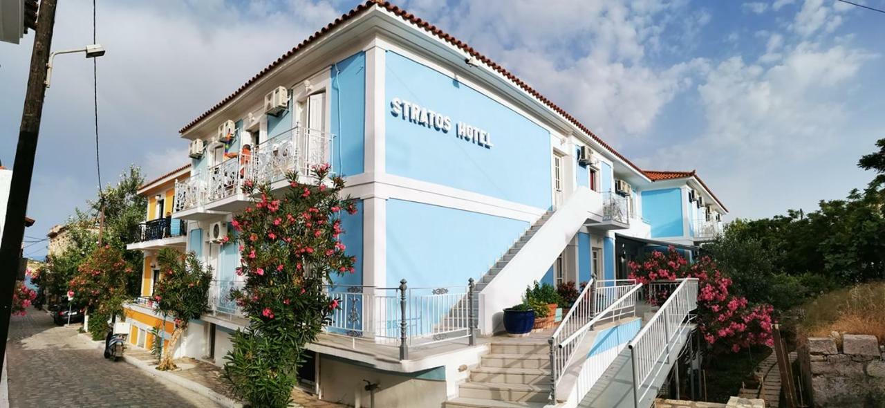 Stratos Hotel ピタゴリオ エクステリア 写真